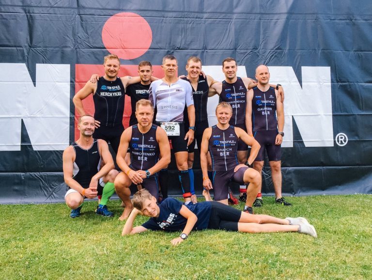 Выходные Тристайл: 22 финиша Half Ironman, семеро быстрее 5 часов, 2 слота на ЧМ
